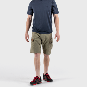 Abisko_Shorts_M_82833-235_C_MODEL_FJR
