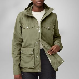 Greenland_Jacket_W_89997-620_G_MODEL_FJR
