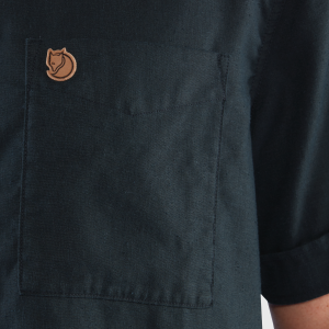 Ovik_Travel_Shirt_SS_M_87039-555_G_DETAIL_FJR