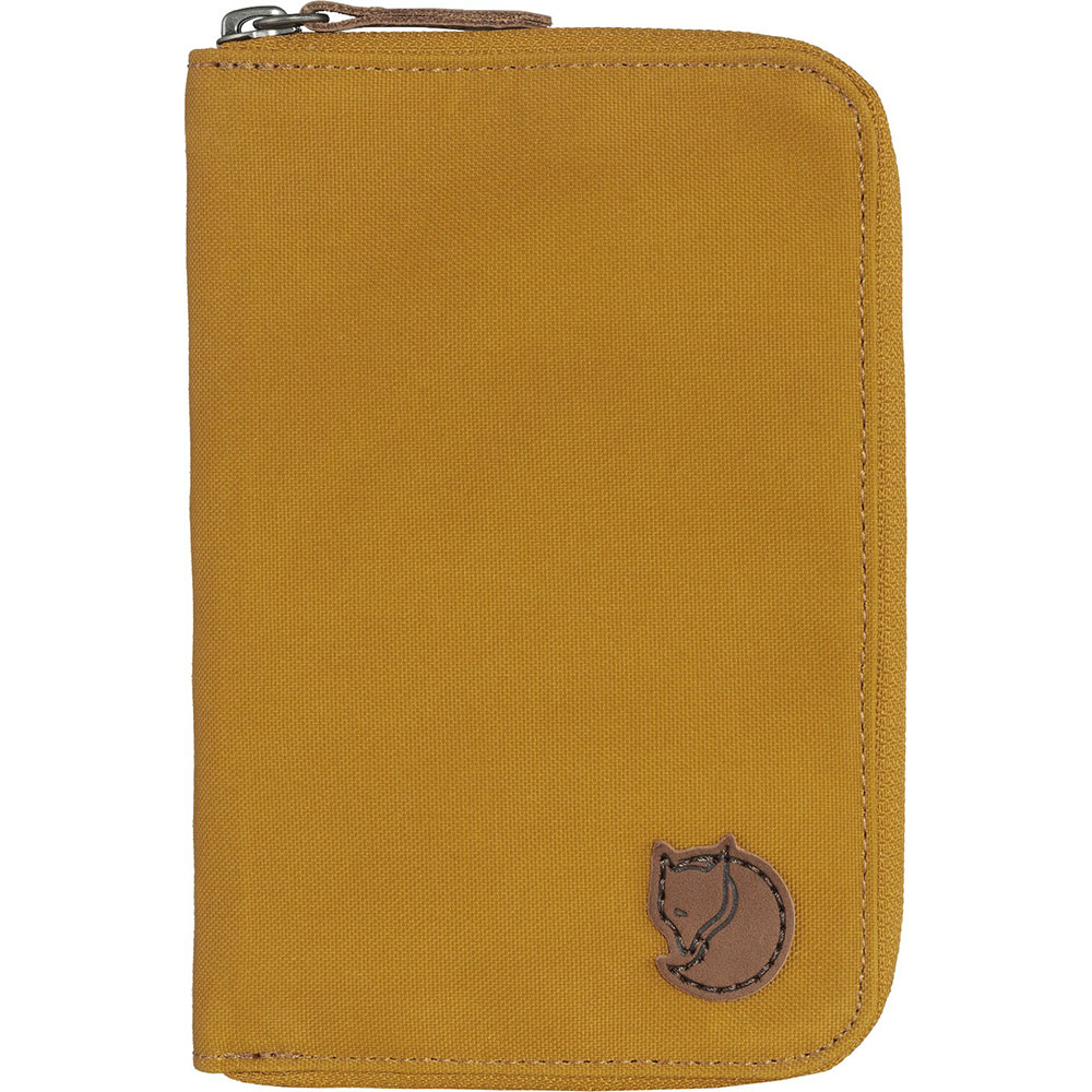 Fjallraven Passport Wallet Mountain Factor