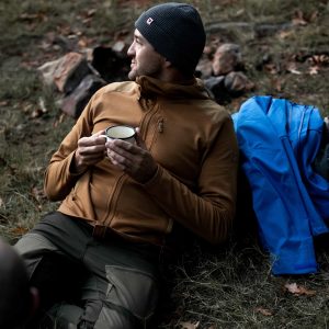 square_fall23_midlayers_1x5a2127