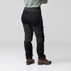 Keb_Trousers_Curved_W_86705-550_D_MODEL_1318