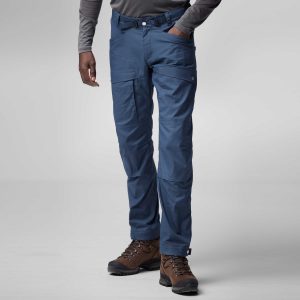 Singi_X-Trousers_M_87084-570_D_MODEL_FJR