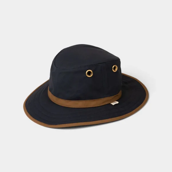 TWC7_The_Outback_Navy_British_Tan_1_640x640_crop_center