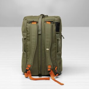 Farden_Duffel_50_23200282-620_G_MODEL_FJR