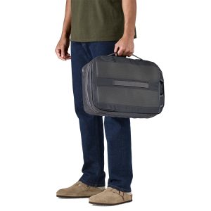 WBF25_49260_SMDB_BK4_CROP