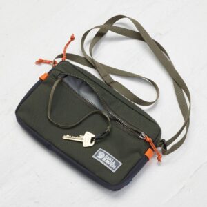Vardag_Pocket_Large_23200339-662_I_MODEL_2786