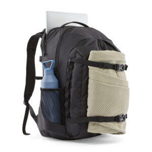 WBS26_47885_BLK_ALTLAPTOPWATERBOTTERMERCH