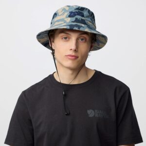 Vardag_Bucket_Hat_13100237-577-118_C_MODEL_2493