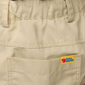 Vardag_Relaxed_Shorts_M_12200227-118_H_MODEL_1766