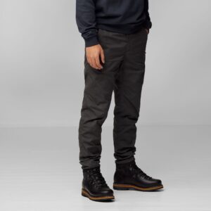 Vardag_Trousers_M_86666-018_F_MODEL_FJR