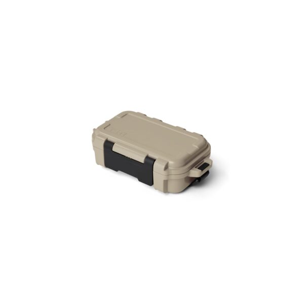 70000004746_26010000502_YETI_WHSL_Studio_Cargo_Loadout_GoBox_1_Gear_Case_Tan_3qter_031_B_2400x2400