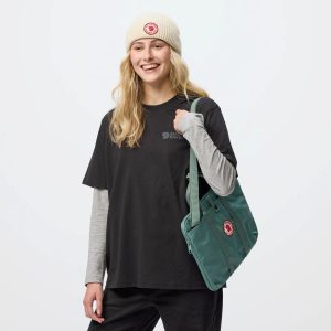 1960_Laptop_Bag_23200416-664_F_MODEL_2419