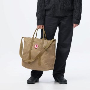 1960_Tote_23200393-221_H_MODEL_2556