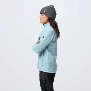 Kaipak_Fleece_W_14600268-514-560_E_MODEL_2053